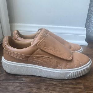 Caramel color Puma Platform Sneaker